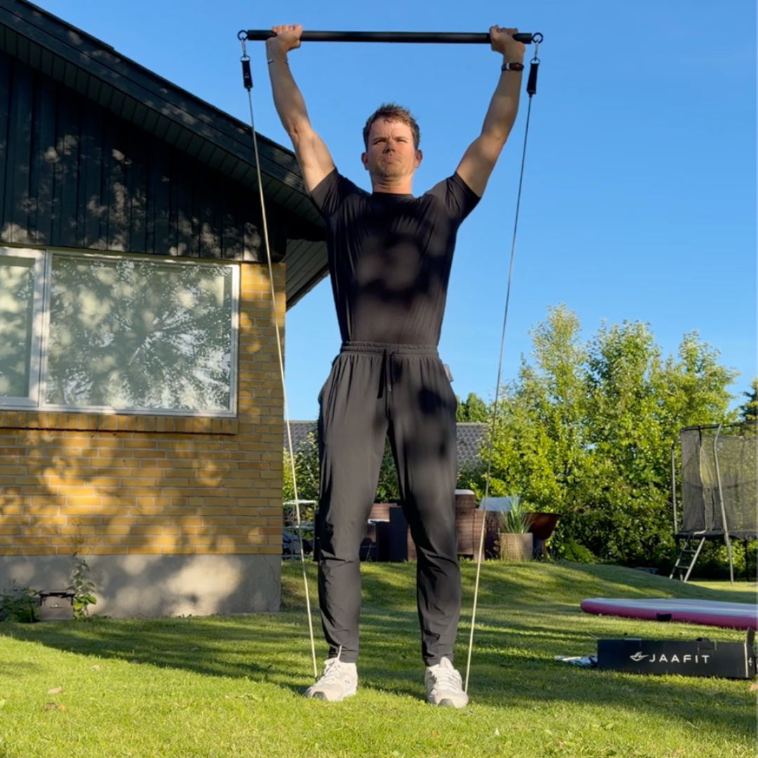 Entrenamiento JAAFIT PRO en la sala de estar